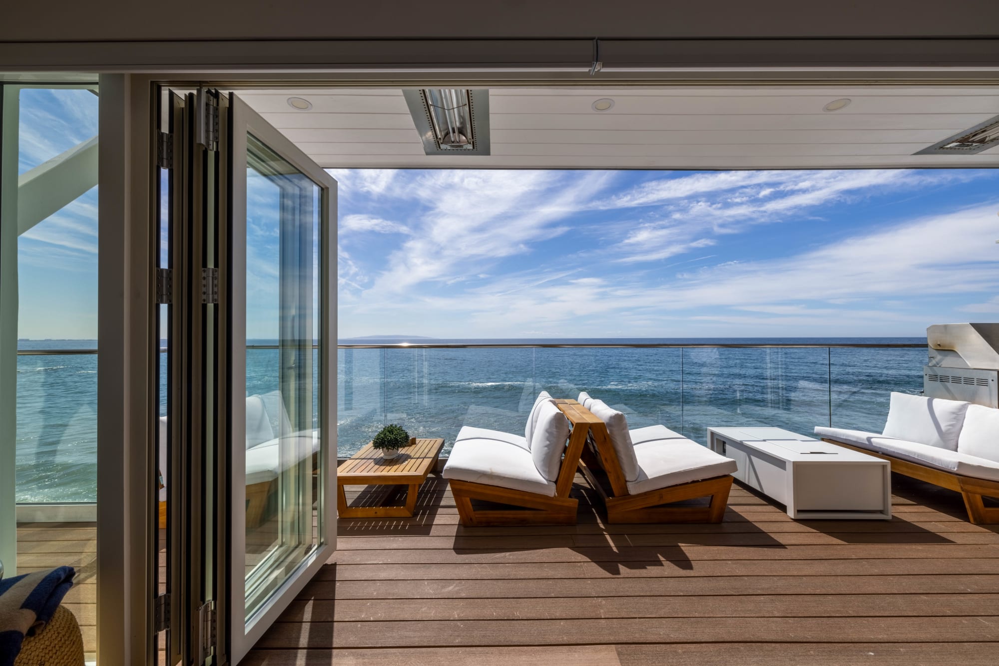 Malibu Estate feature
